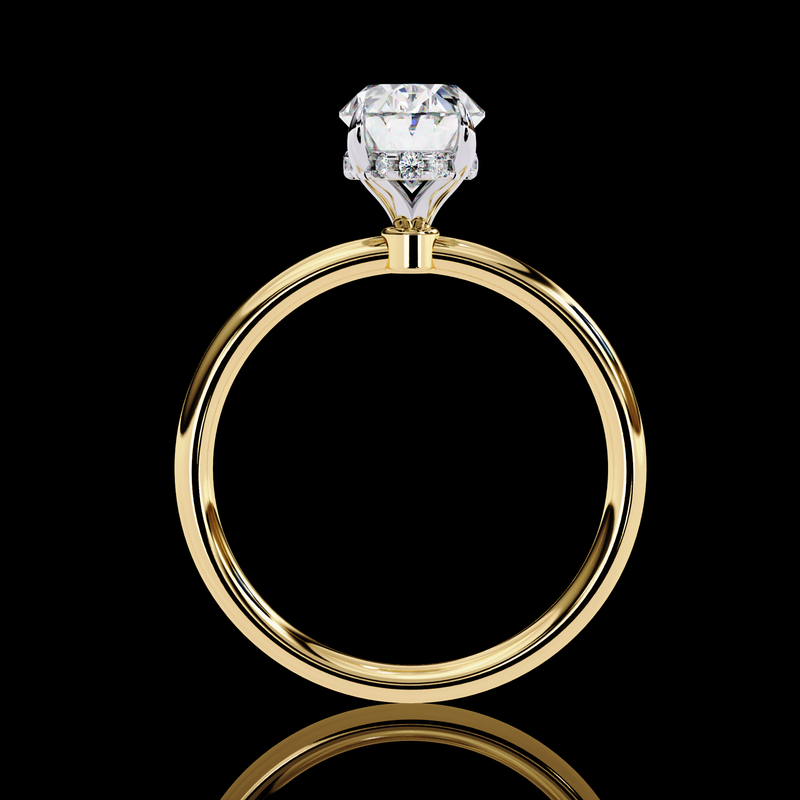Elegant Oval Cut Solitaire Ring Gold
