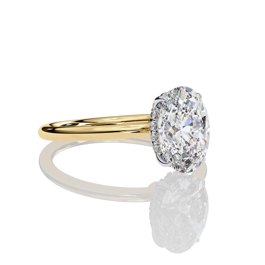 Elegant Oval Cut Solitaire Ring Gold