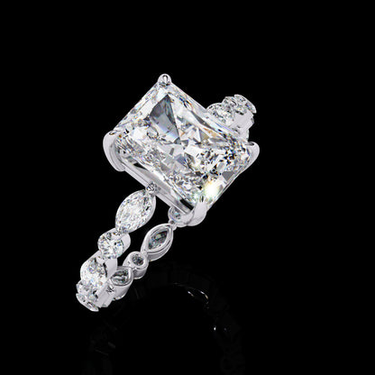 Main Stone

Color : FG
Clarity: VVS-VS

Shape: REDIANT

Carat Weight Main Stone : 2.80CT

Carat Weight Side Stone : .084CT

Type: Lab-Grown Diamond

SKU:MP6S

JewellBright Star White Gold
