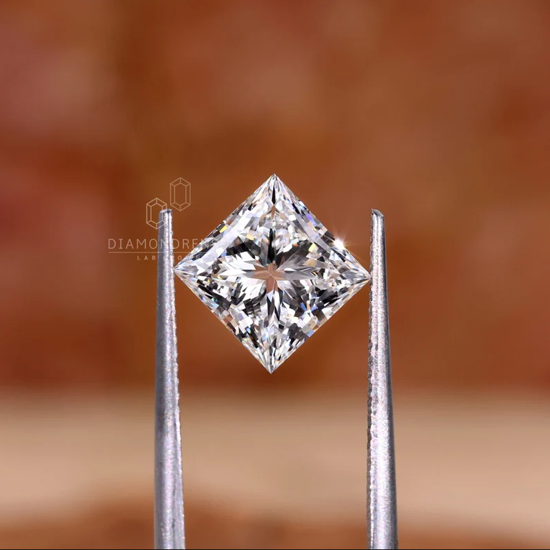 Lab Grown Diamond